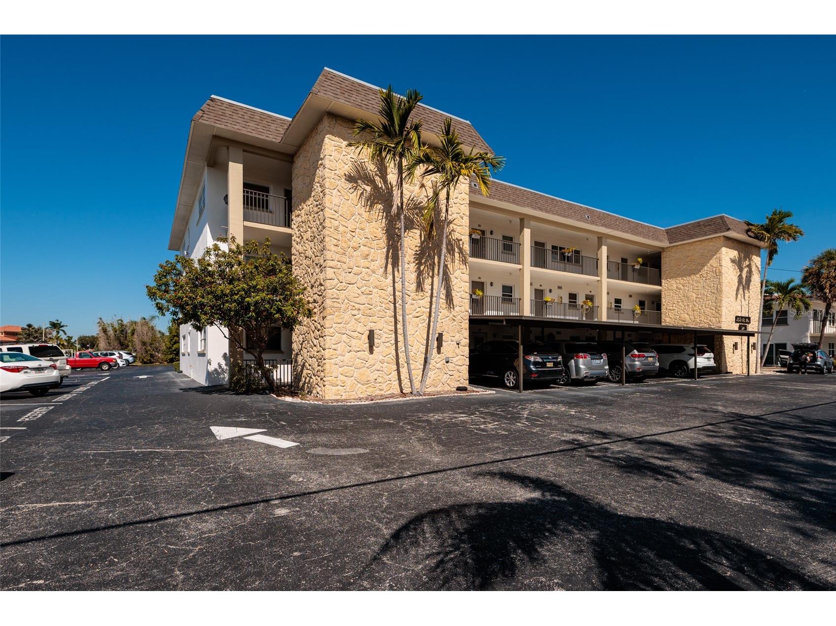 3789 46th Avenue S #101 Saint Petersburg FL 33711 TB8525066 image5