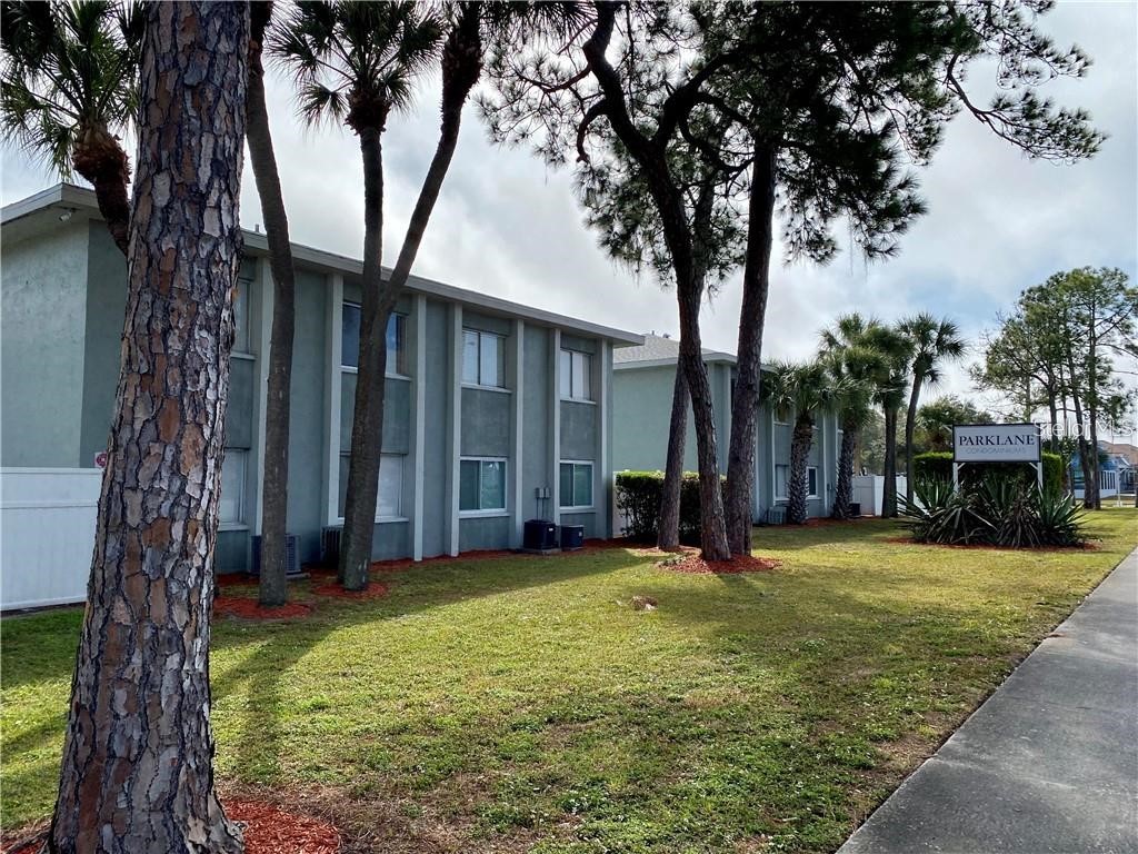 379 47th Avenue N #105 Saint Petersburg FL 33703 O6181736 image1