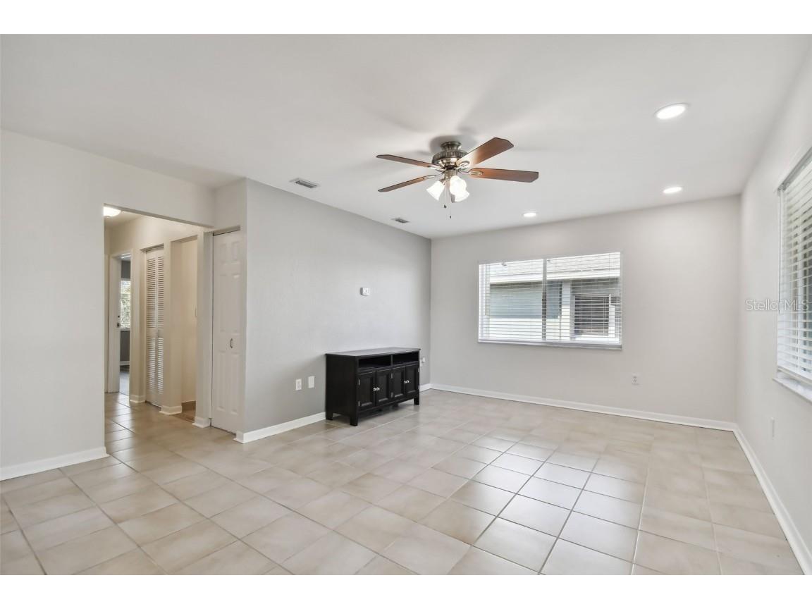 379 47th Avenue N #212 Saint Petersburg FL 33703 TB8440832 image18