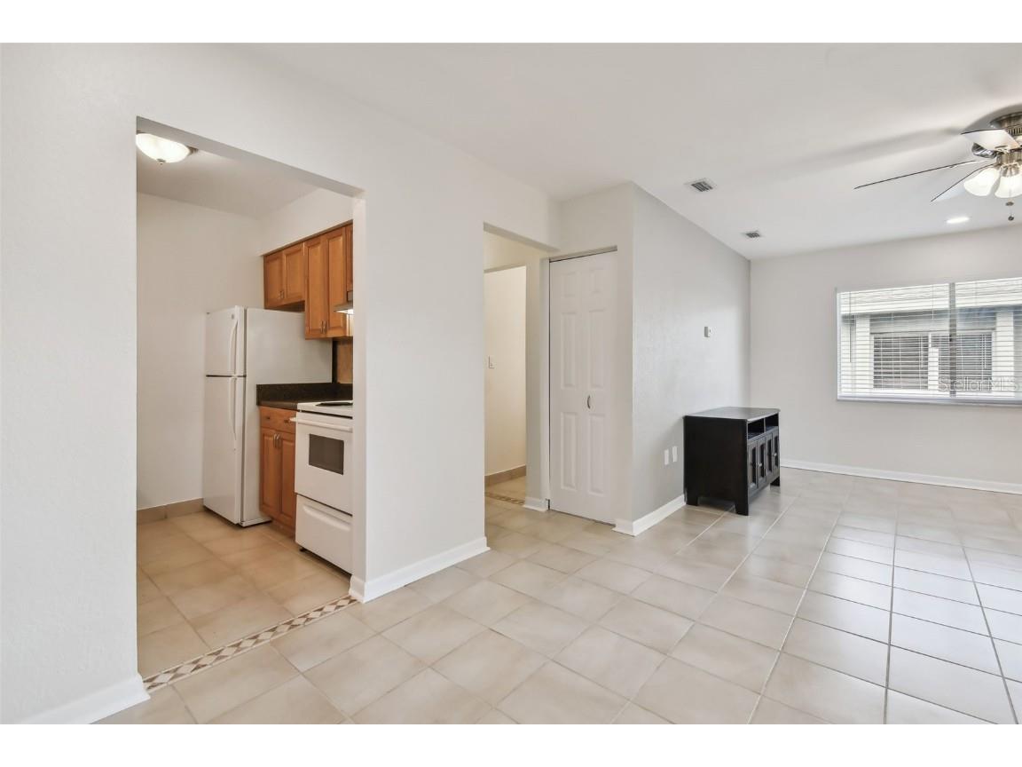 379 47th Avenue N #212 Saint Petersburg FL 33703 TB8440832 image25