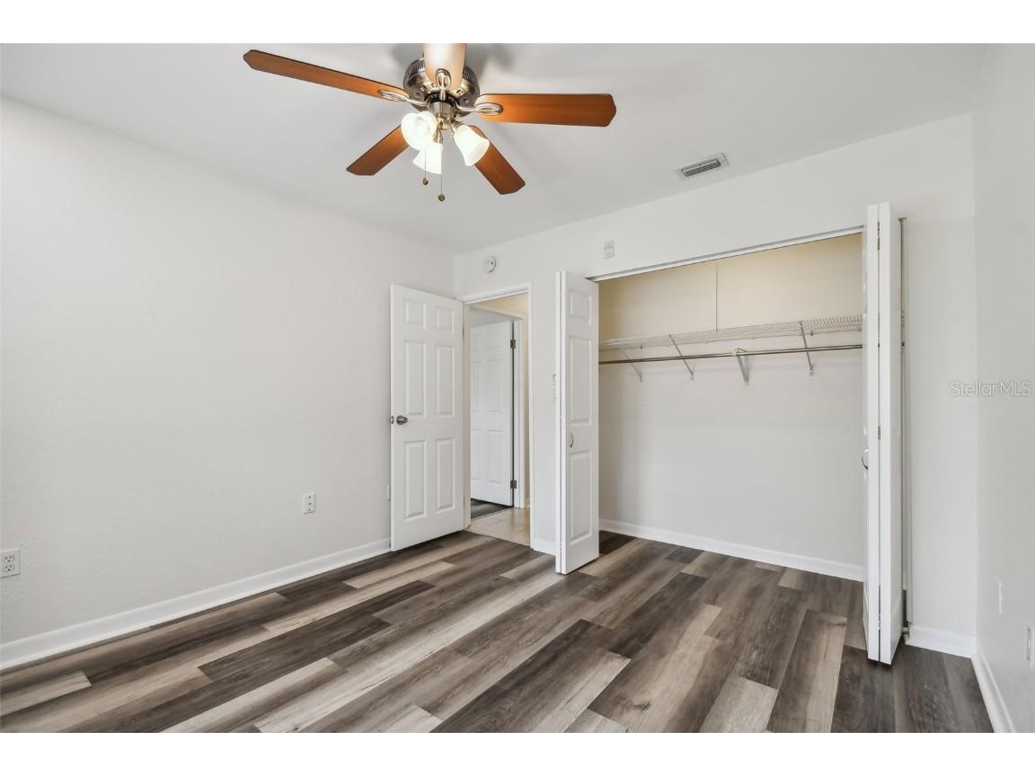 379 47th Avenue N #212 Saint Petersburg FL 33703 TB8440832 image43