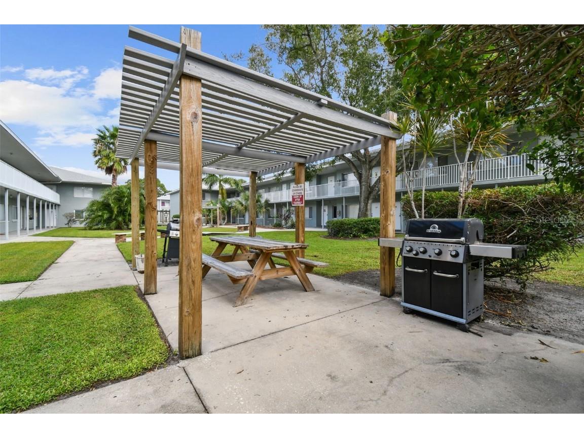 379 47th Avenue N #212 Saint Petersburg FL 33703 TB8440832 image50