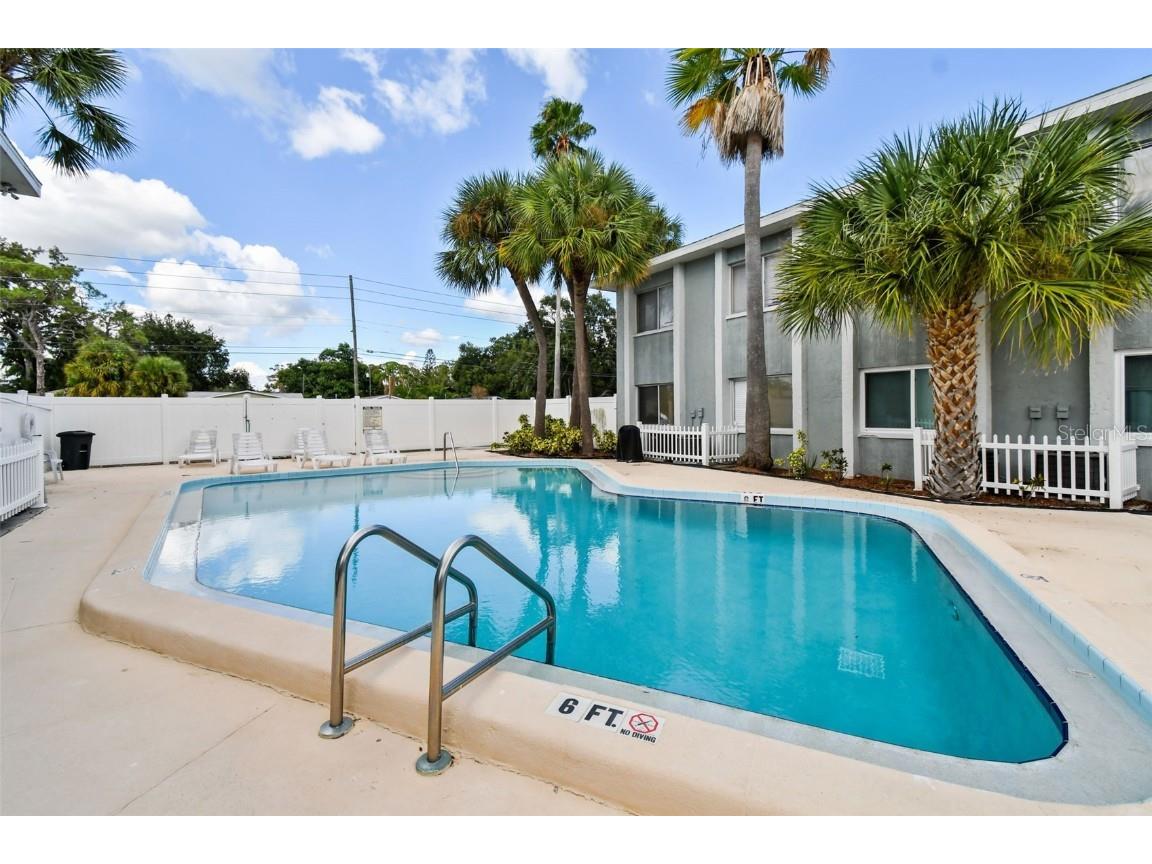 379 47th Avenue N #212 Saint Petersburg FL 33703 TB8440832 image54