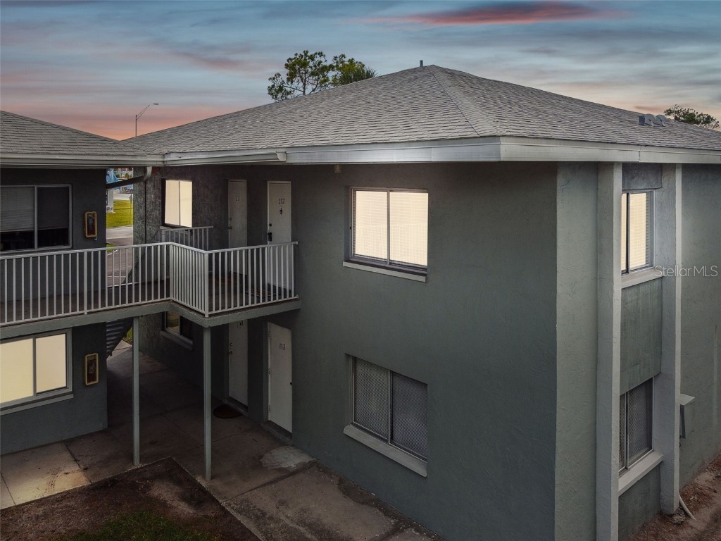 379 47th Avenue N #212 Saint Petersburg FL 33703 TB8440832 image58