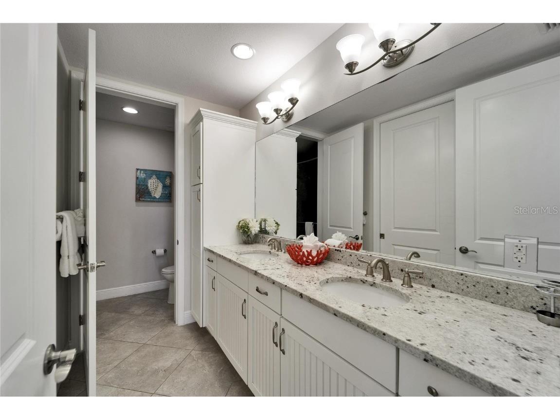 379 Aruba Circle #201 Bradenton FL 34209 TB8434371 image24