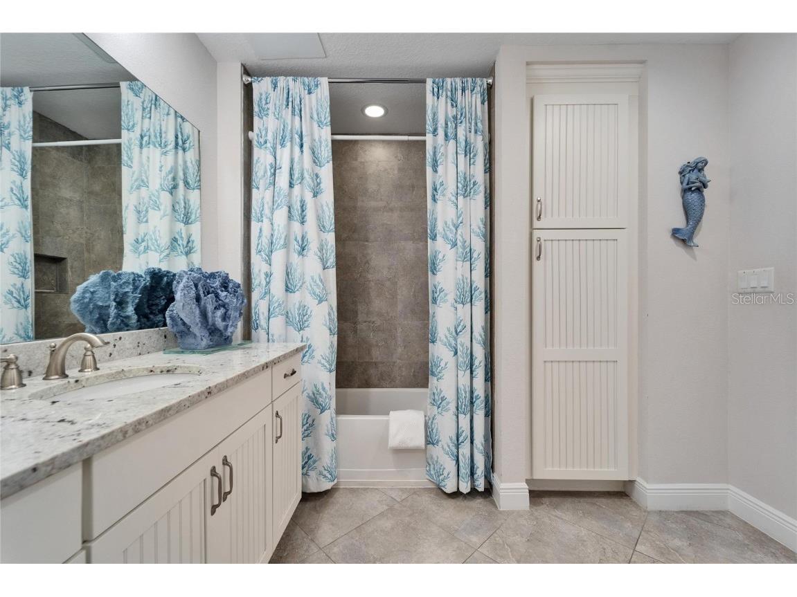 379 Aruba Circle #201 Bradenton FL 34209 TB8434371 image33