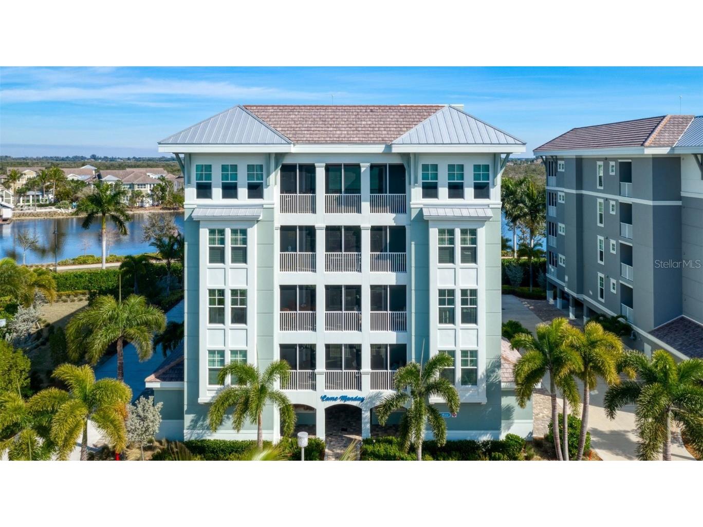 379 Aruba Circle #303 Bradenton FL 34209 A4573640 image1