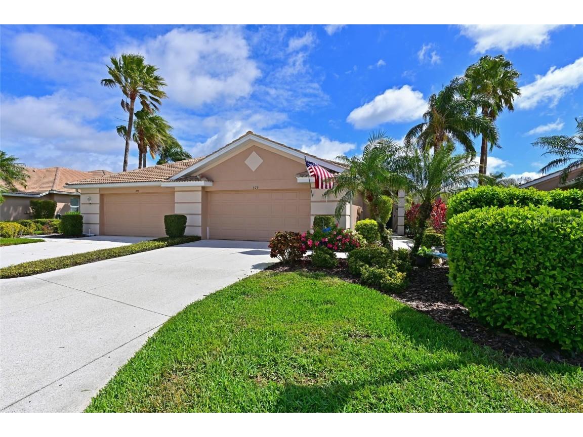 379 Fairway Isles Lane Bradenton FL 34212 A4641809 image1