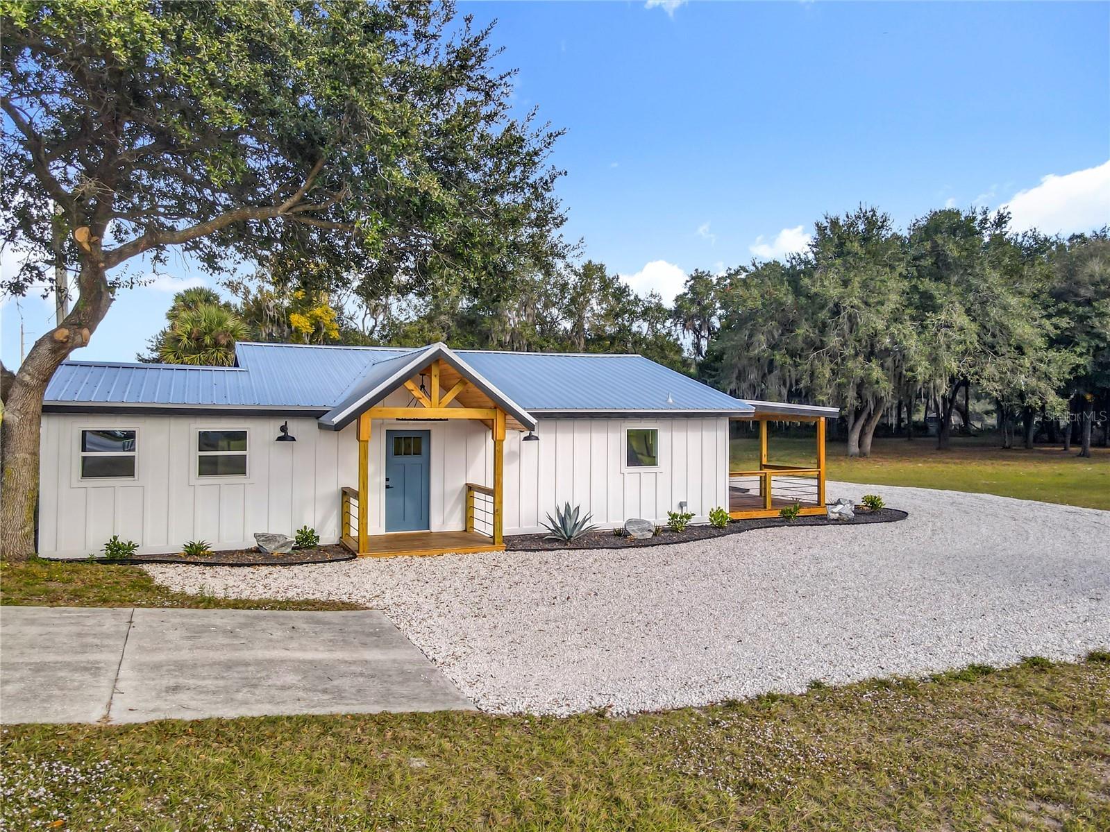 379 N Sr 415 Osteen FL 32764 V4946394 image2