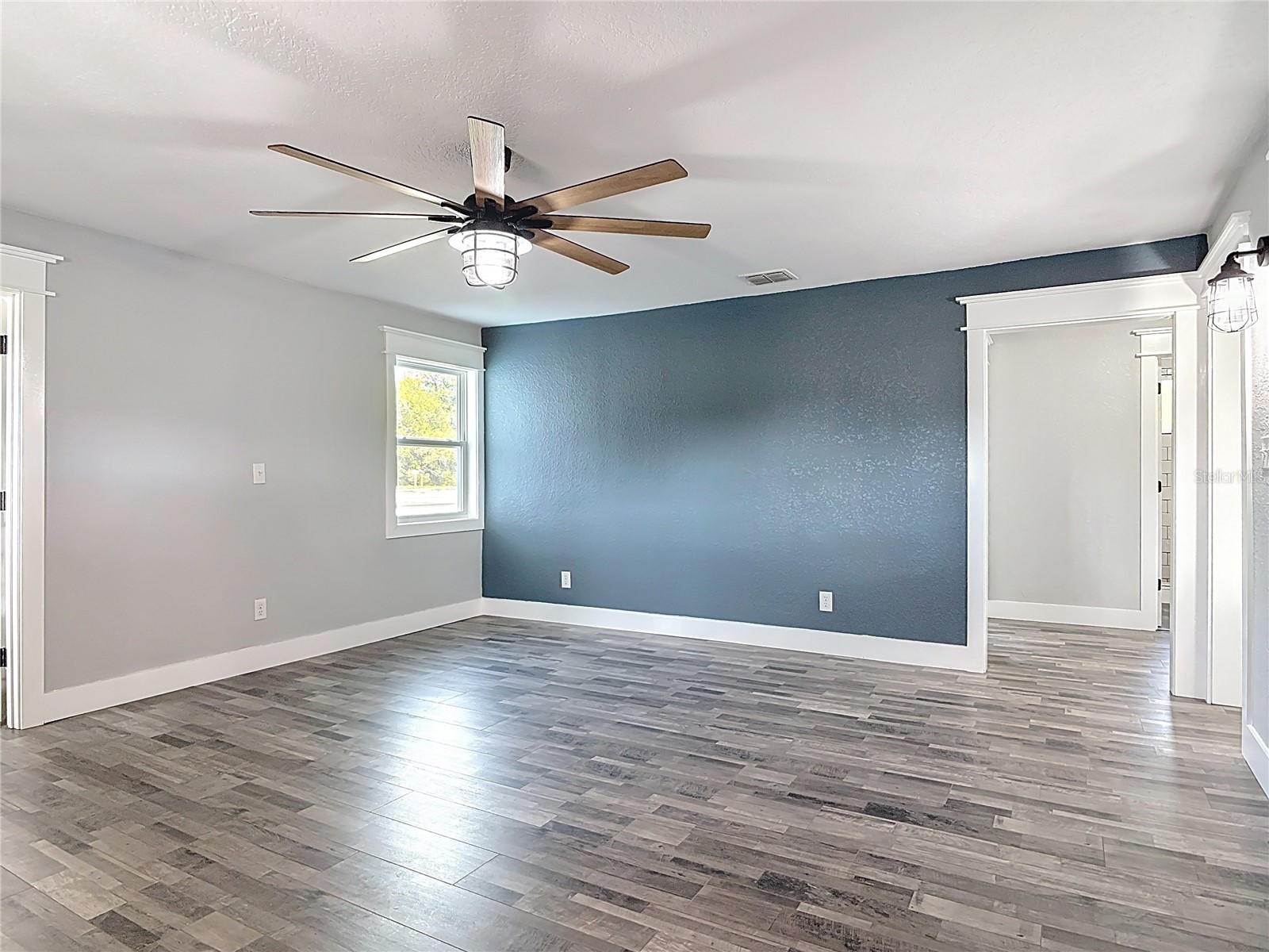 379 N Sr 415 Osteen FL 32764 V4946394 image25