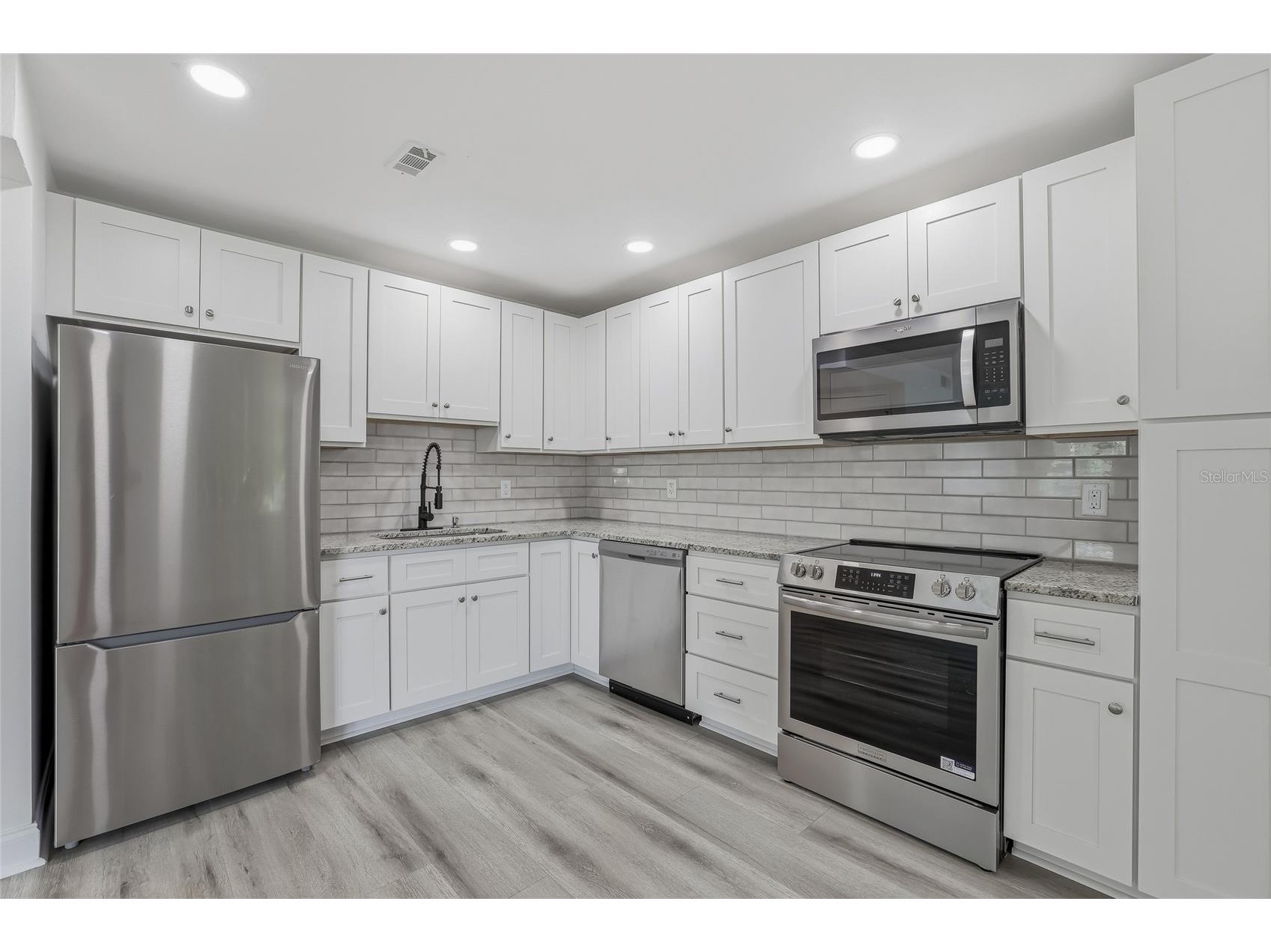 379 S Mcmullen Booth Road #75 Clearwater FL 33759 TB8470917 image17