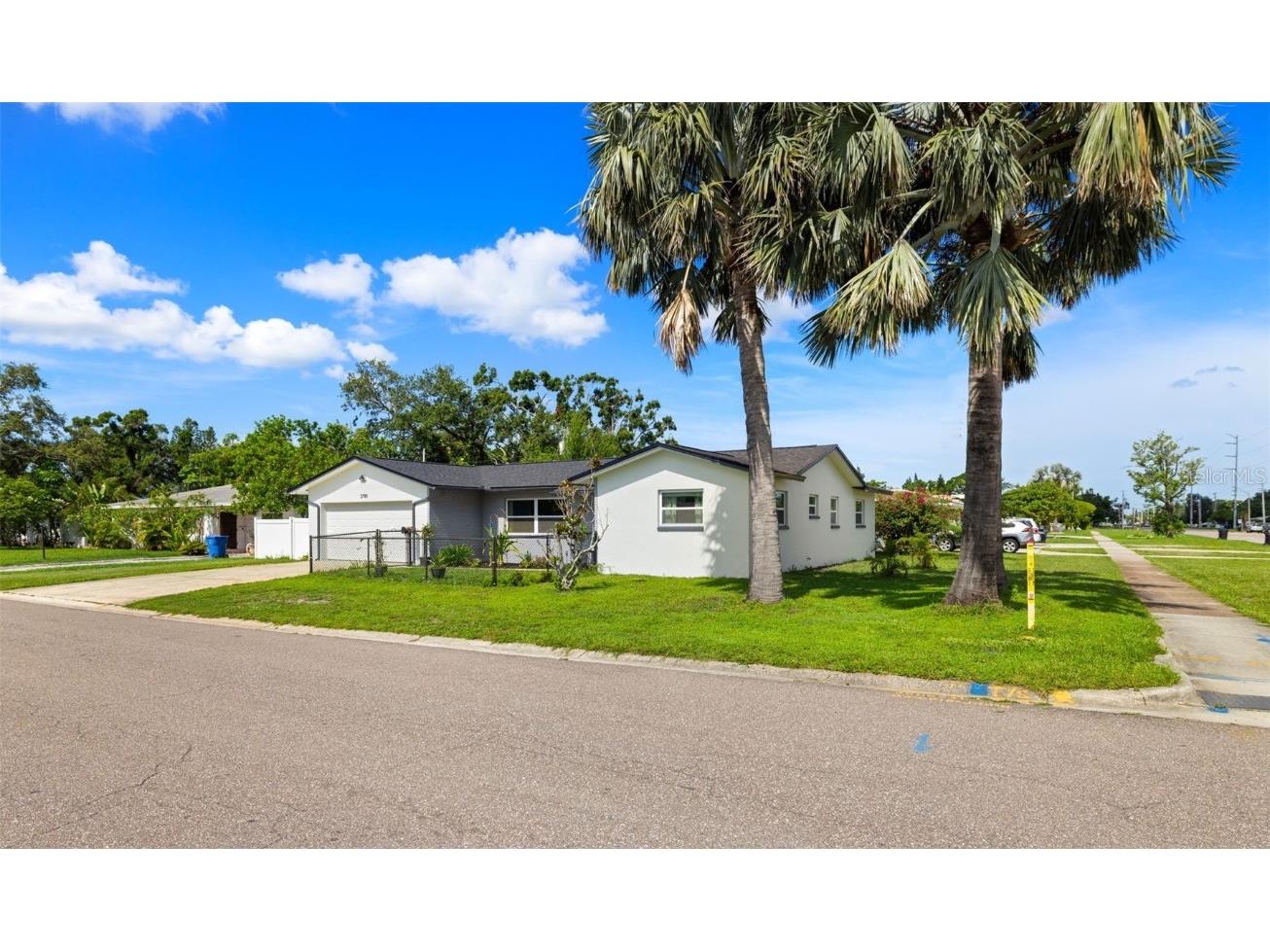 3790 60th Street N Saint Petersburg FL 33710 P4936871 image17