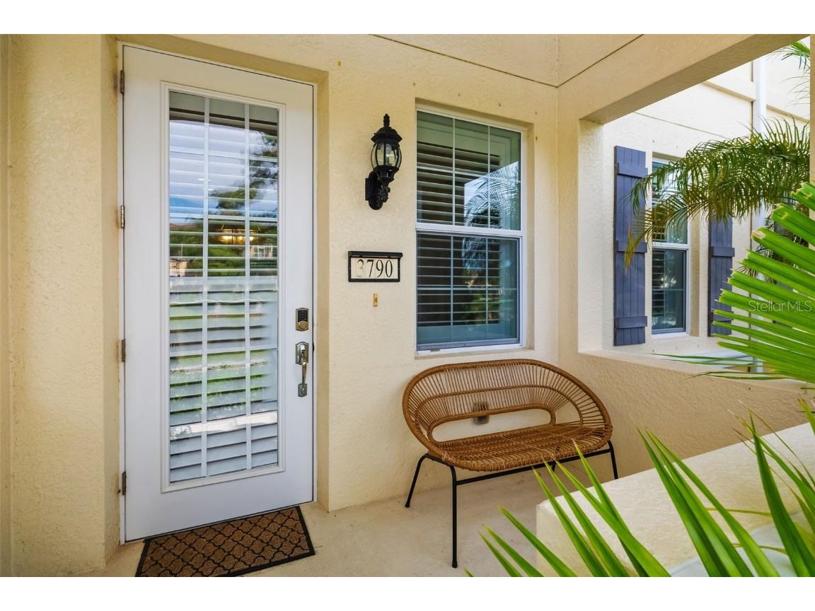 3790 82nd Avenue Circle E #105 Sarasota FL 34243 A4664480 image1