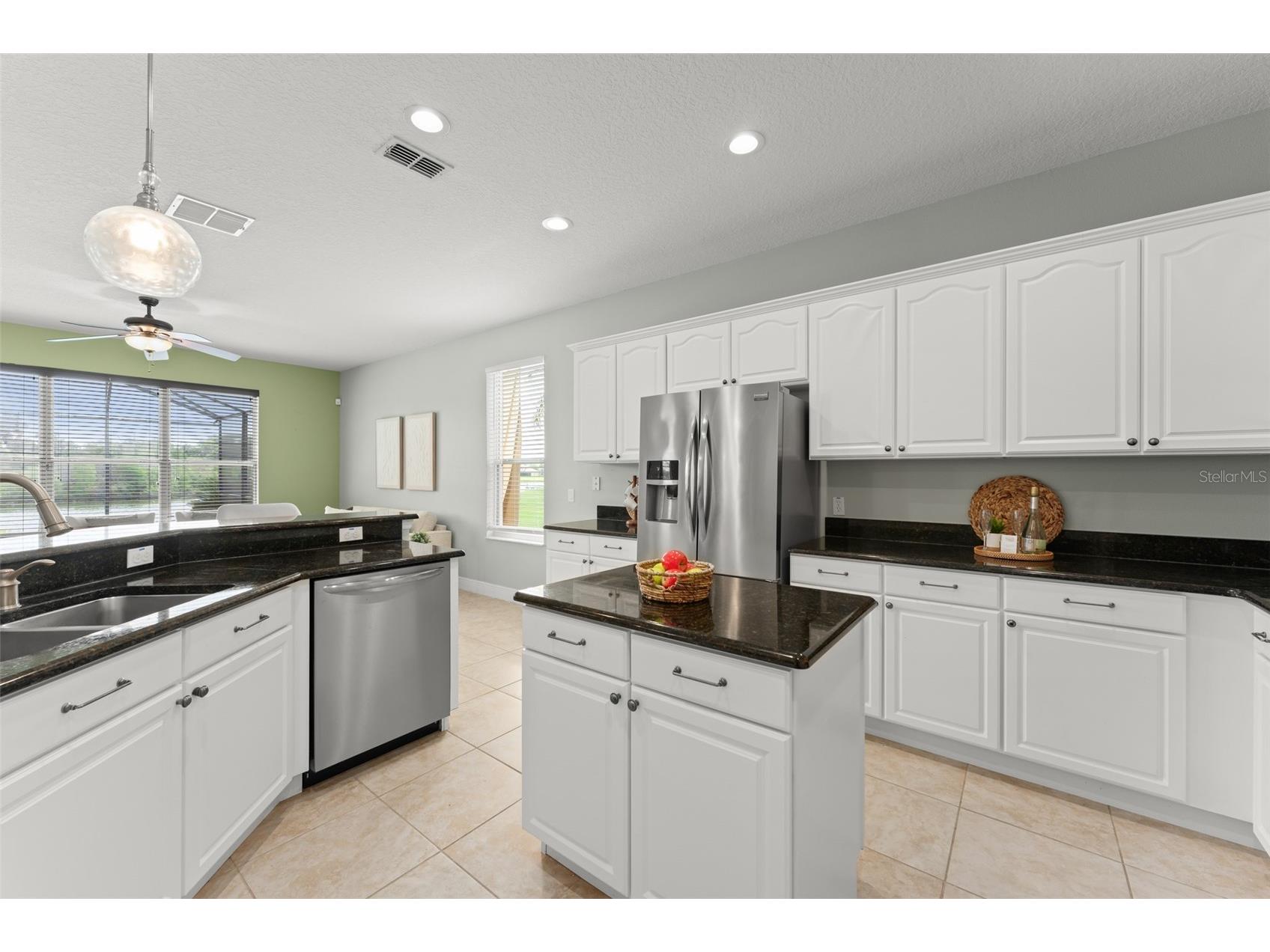 3790 Eagle Isle Circle Kissimmee FL 34746 - LAKE TOHO O6393887 image13