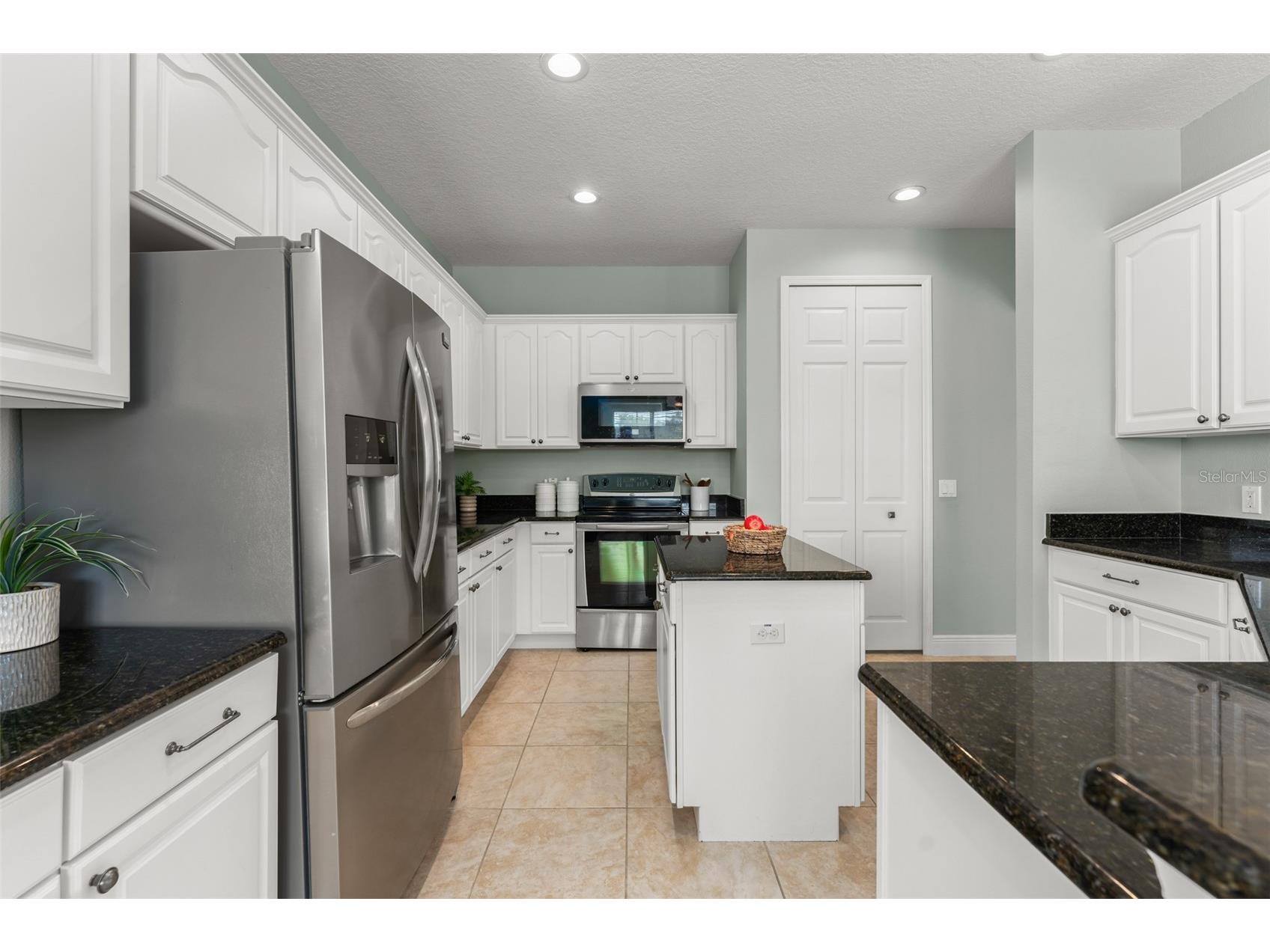 3790 Eagle Isle Circle Kissimmee FL 34746 - LAKE TOHO O6393887 image15