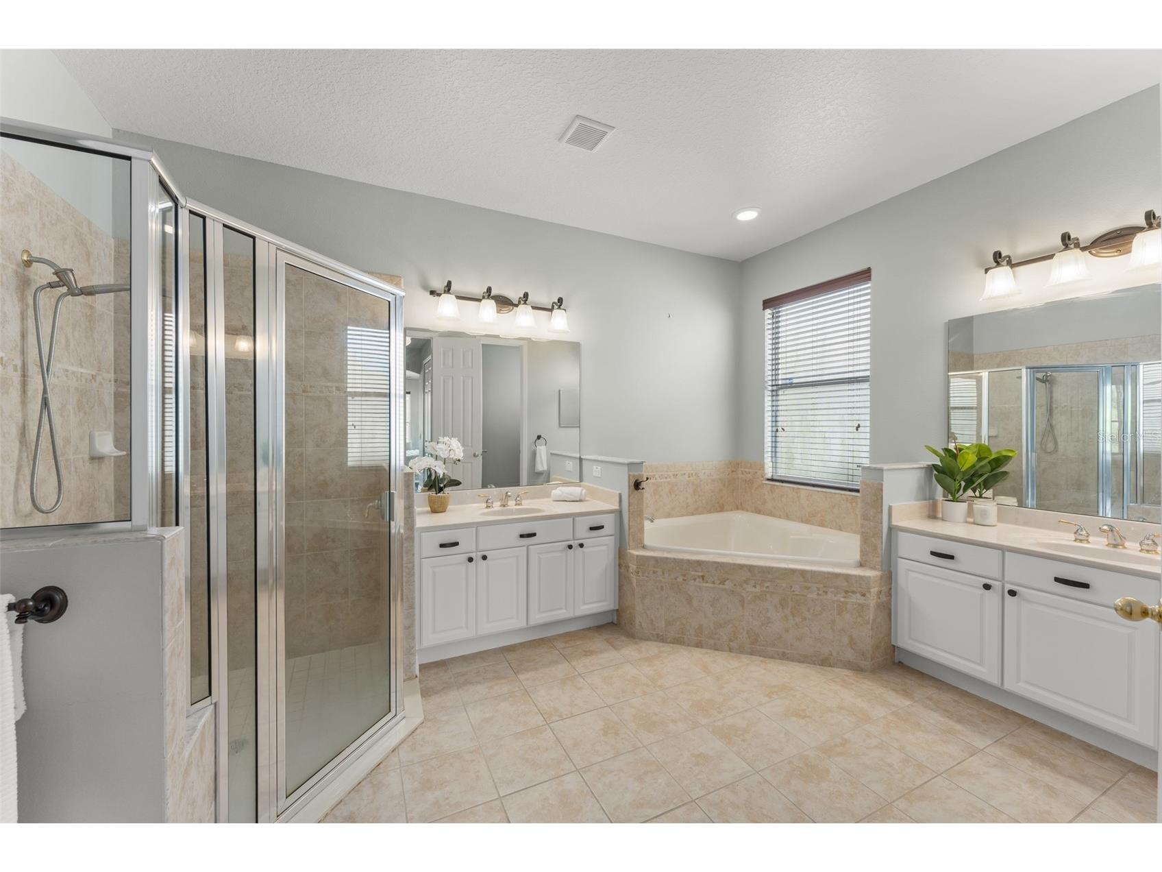 3790 Eagle Isle Circle Kissimmee FL 34746 - LAKE TOHO O6393887 image33