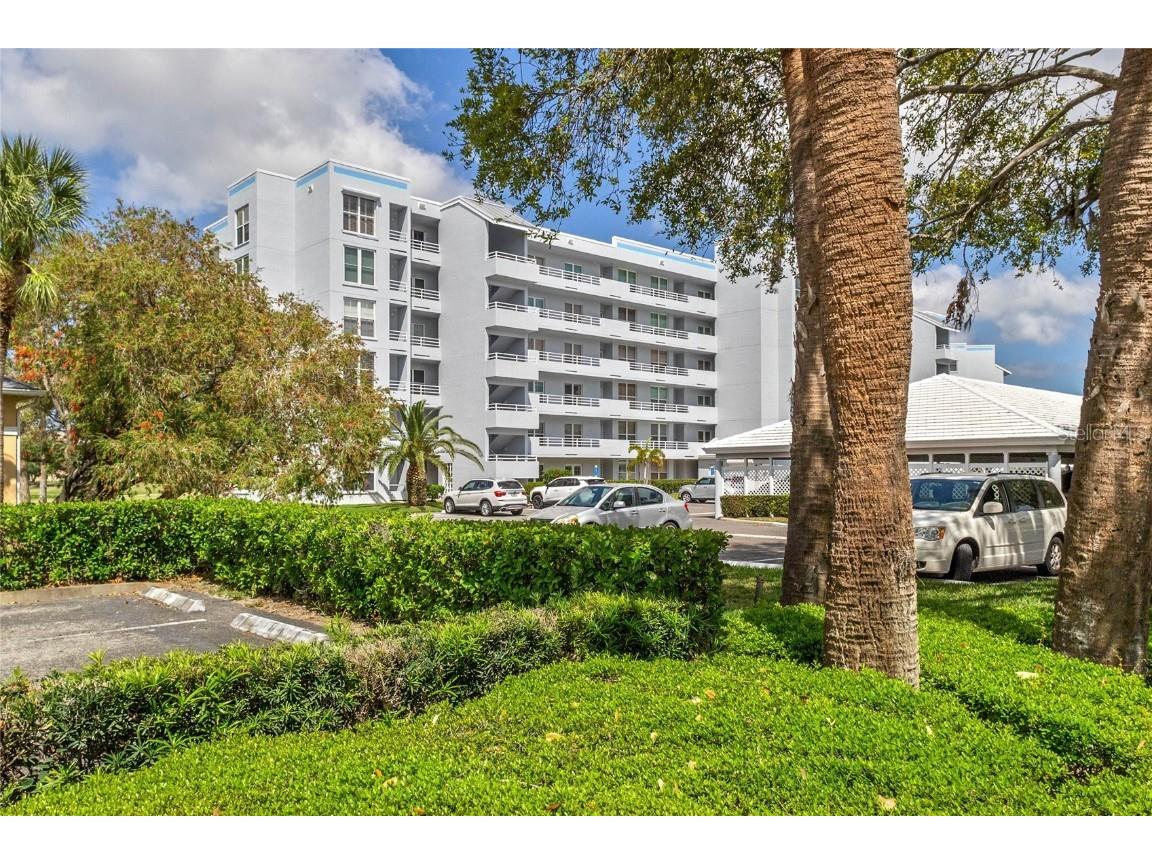 3790 Pinebrook Circle #408 Bradenton FL 34209 A4647451 image1