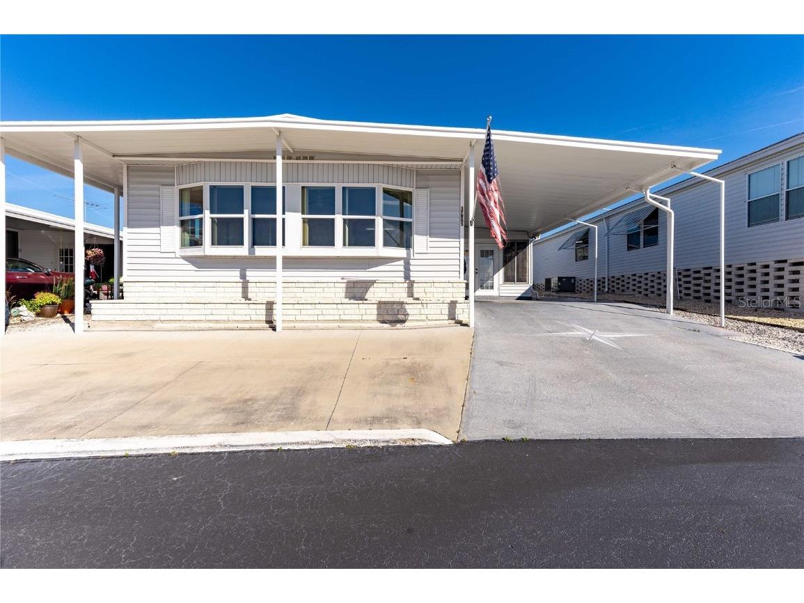 37905 Granada Avenue Zephyrhills FL 33541 T3501472 image1