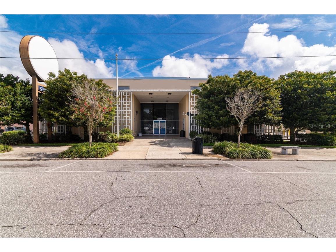 37925 Church Avenue Dade City FL 33525 T3459404 image1