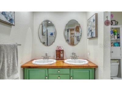 3793 Gocio Road Sarasota FL 34235 A4687959 image21