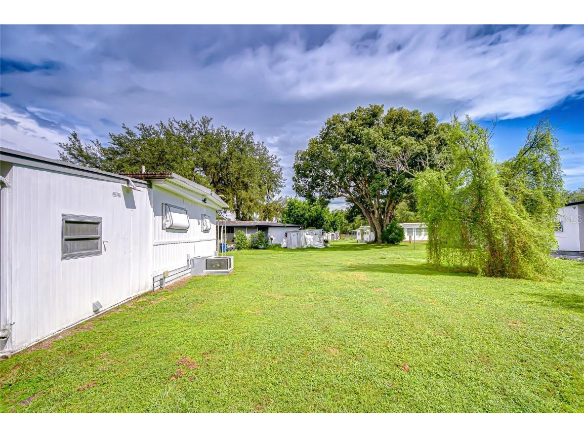 37930 Date Palm Drive Zephyrhills FL 33542 TB8435067 image12