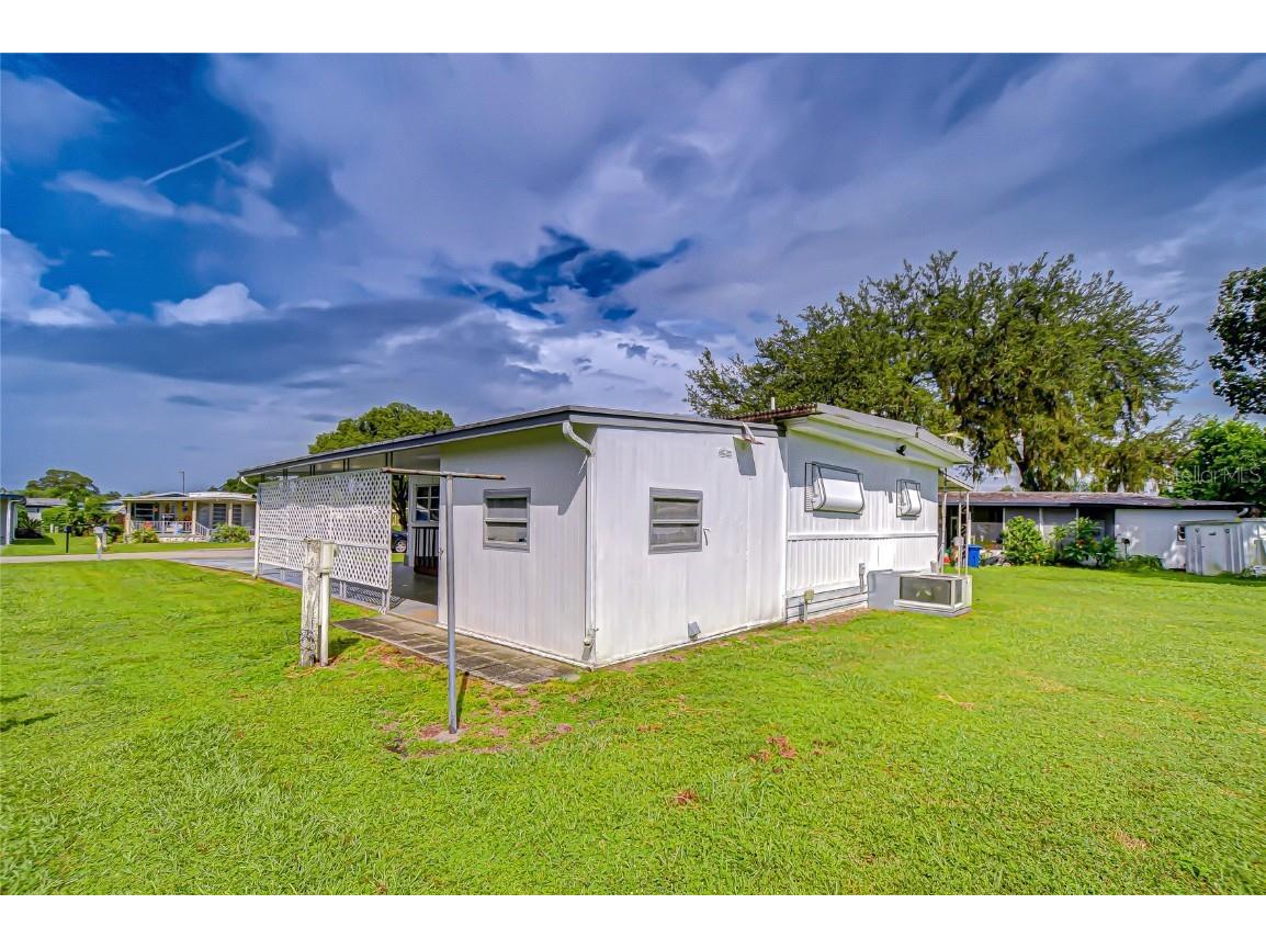 37930 Date Palm Drive Zephyrhills FL 33542 TB8435067 image13