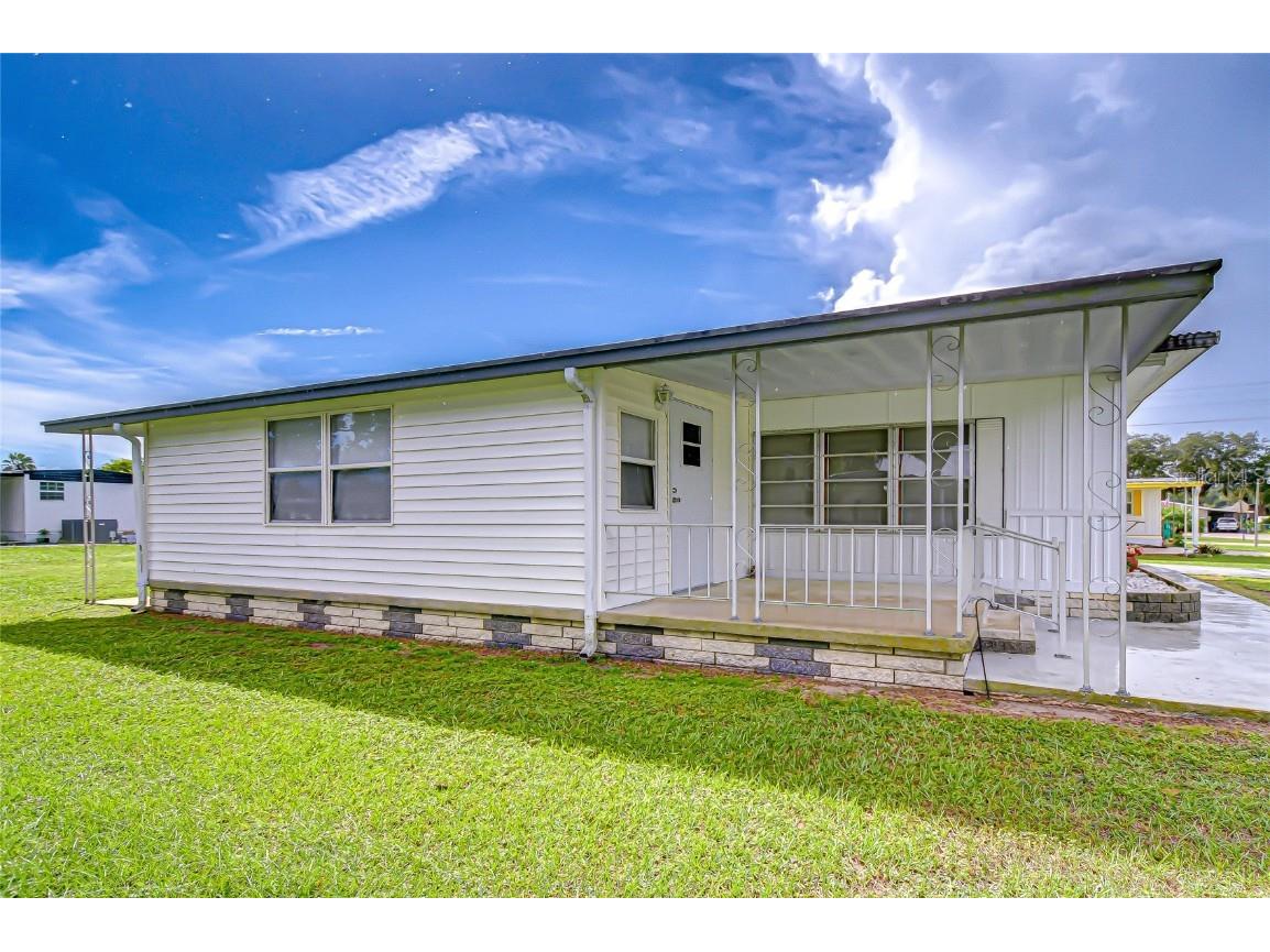 37930 Date Palm Drive Zephyrhills FL 33542 TB8435067 image18