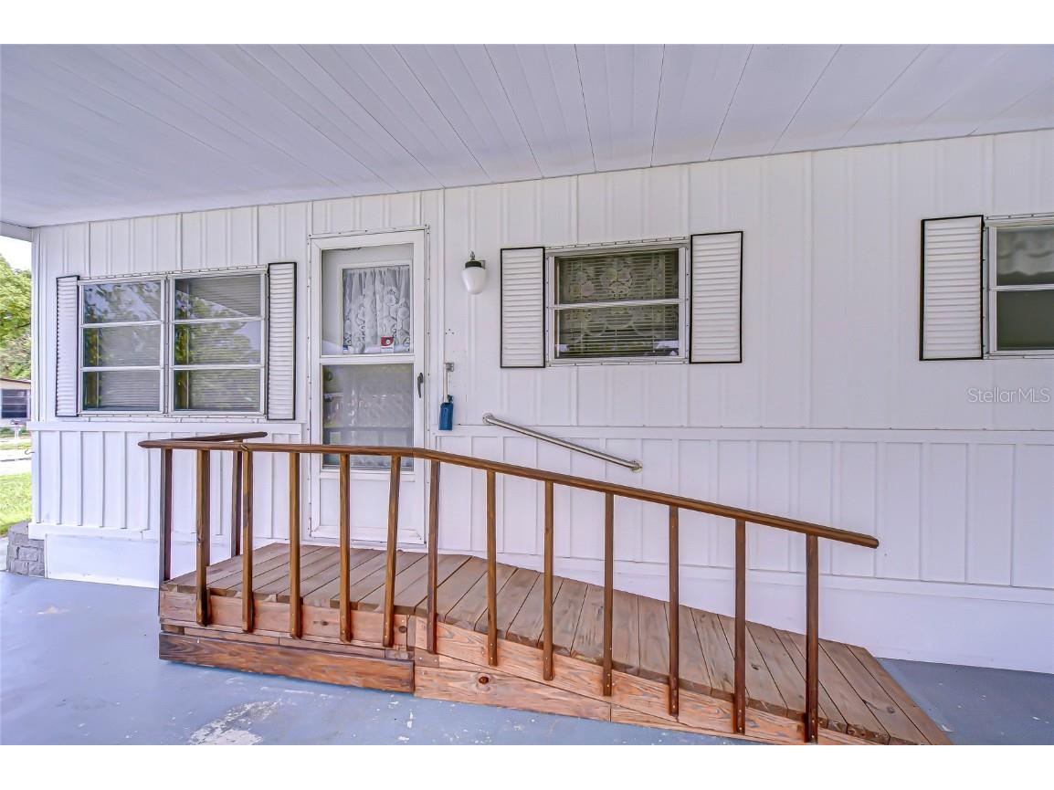 37930 Date Palm Drive Zephyrhills FL 33542 TB8435067 image9