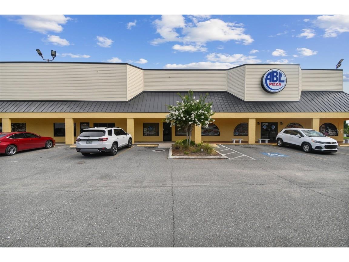 37937 Heather Place #2 Dade City FL 33525 TB8389789 image1