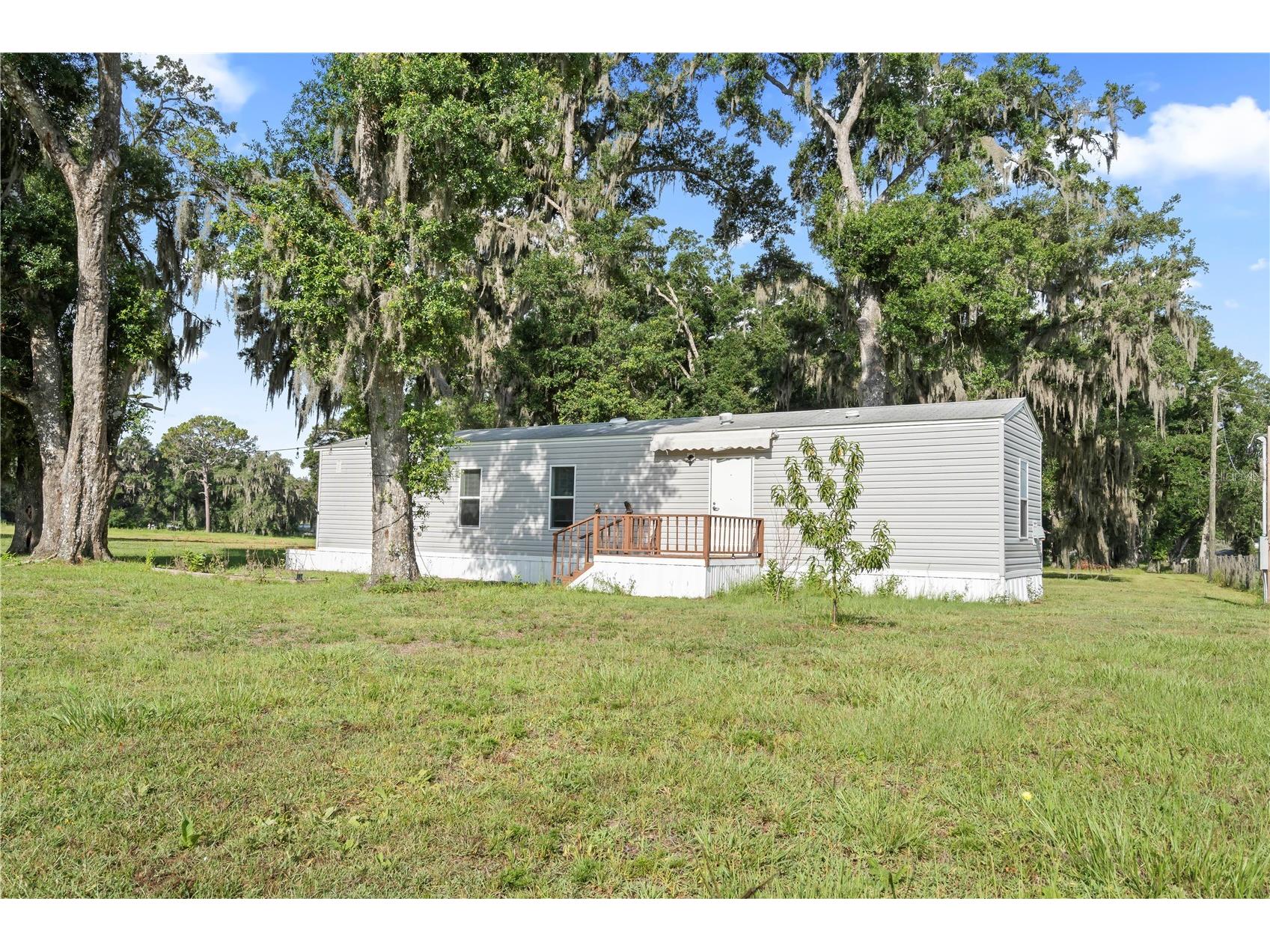 37952 Crystal Way Dade City FL 33523 TB8523475 image7