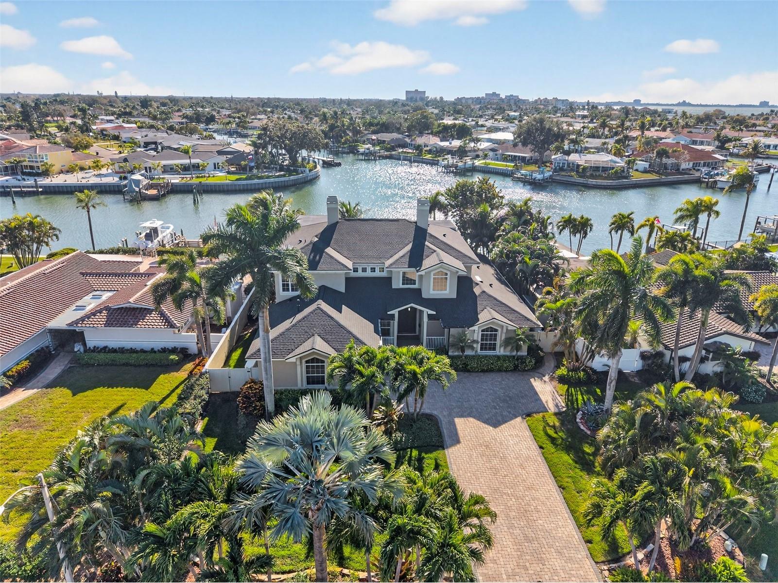 3796 42nd Avenue S Saint Petersburg FL 33711 - BOCA CIEGA BAY TB8466045 image1