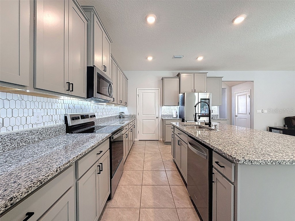 3797 Autumn Amber Drive Spring Hill FL 34609 W7879910 image12