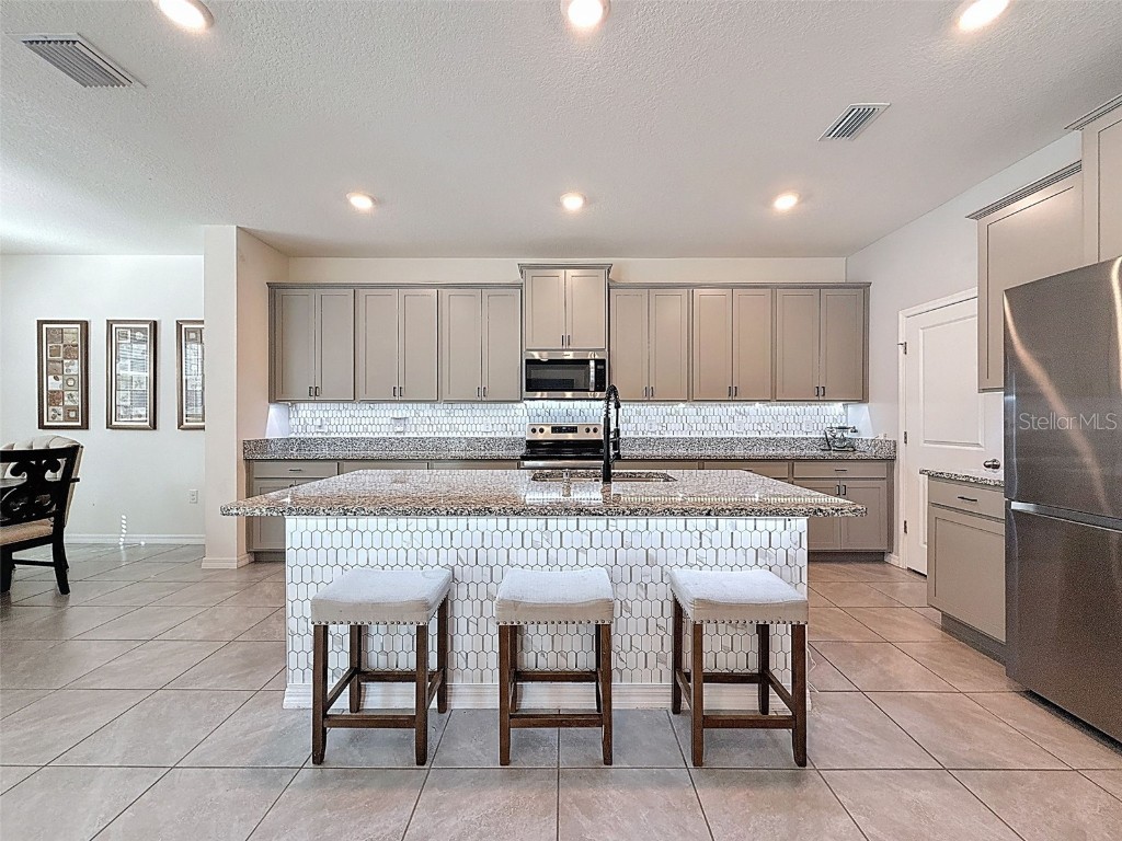 3797 Autumn Amber Drive Spring Hill FL 34609 W7879910 image8