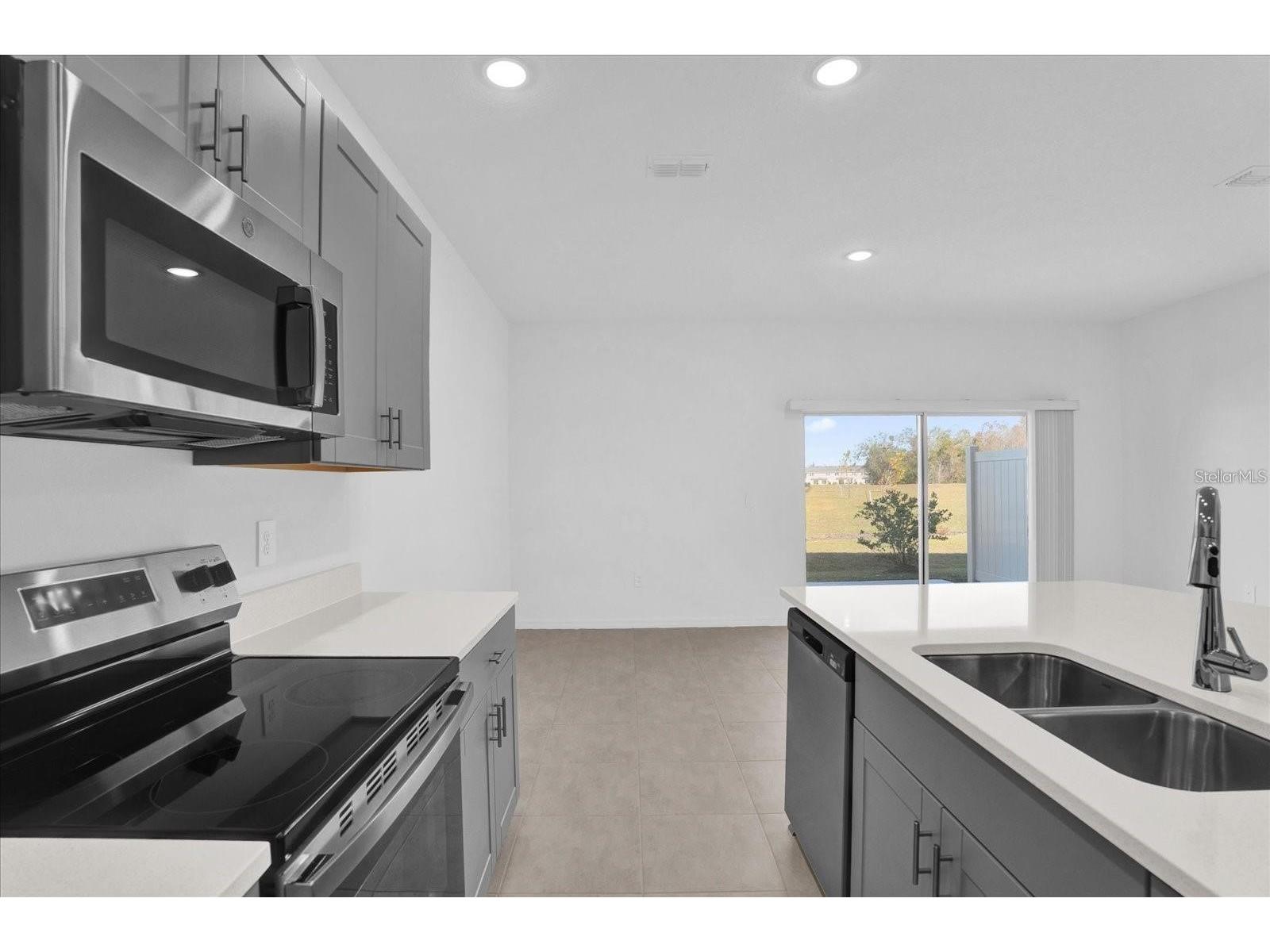 3797 Sepia Street Kissimmee FL 34758 - 08.01 O6406808 image6
