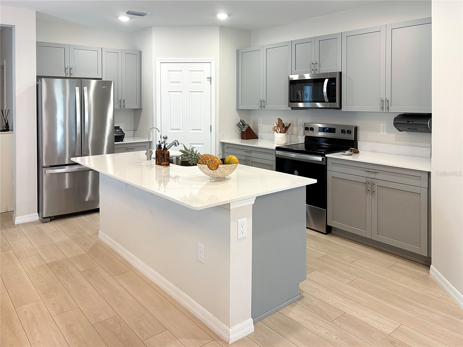 3798 King Hill Drive Haines City FL 33844 S5146774 image2