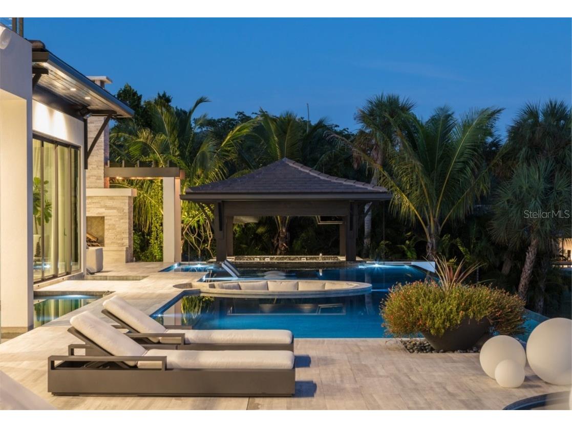 3799 Flamingo Avenue Sarasota FL 34242 A4653658 image11