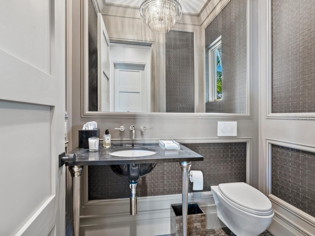 3799 Flamingo Avenue Sarasota FL 34242 A4653658 image32