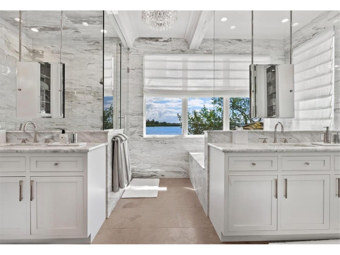 3799 Flamingo Avenue Sarasota FL 34242 A4653658 image40