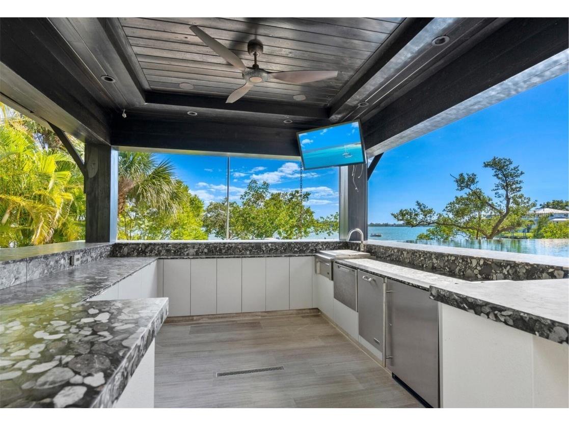 3799 Flamingo Avenue Sarasota FL 34242 A4653658 image58