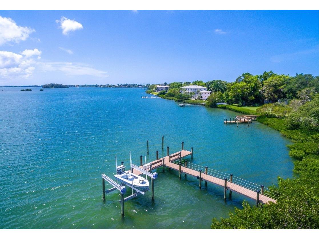 3799 Flamingo Avenue Sarasota FL 34242 A4653658 image70