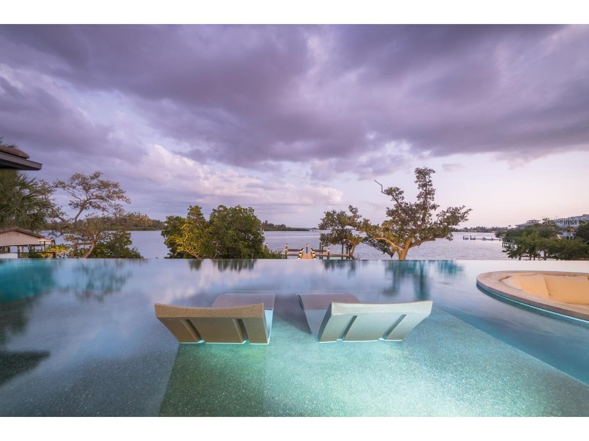 3799 Flamingo Avenue Sarasota FL 34242 A4653658 image8