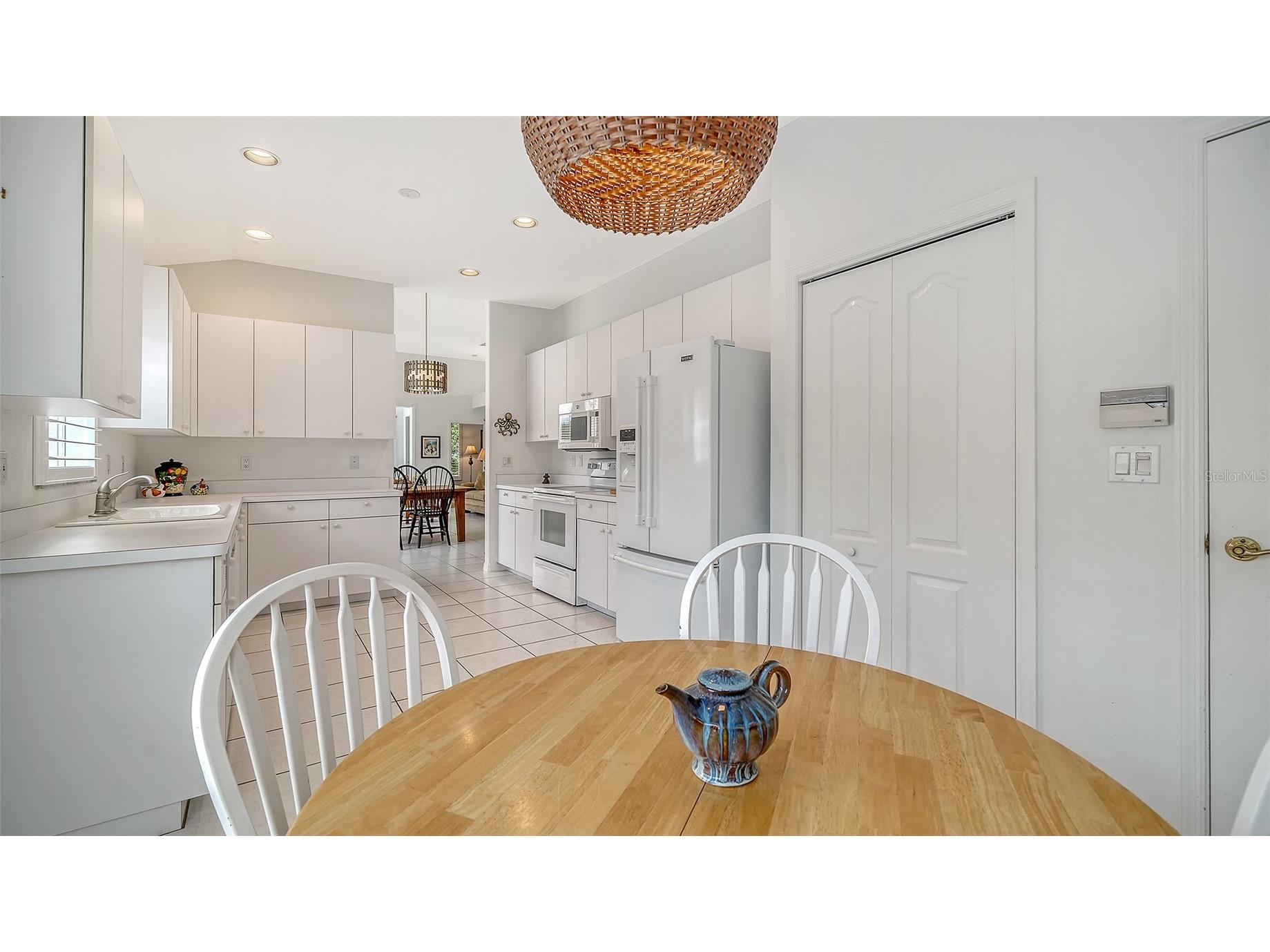 3799 Mira Lago Drive Sarasota FL 34238 A4687600 image22