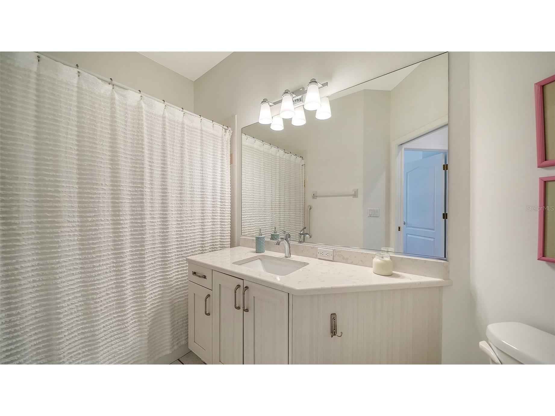 3799 Mira Lago Drive Sarasota FL 34238 A4687600 image33