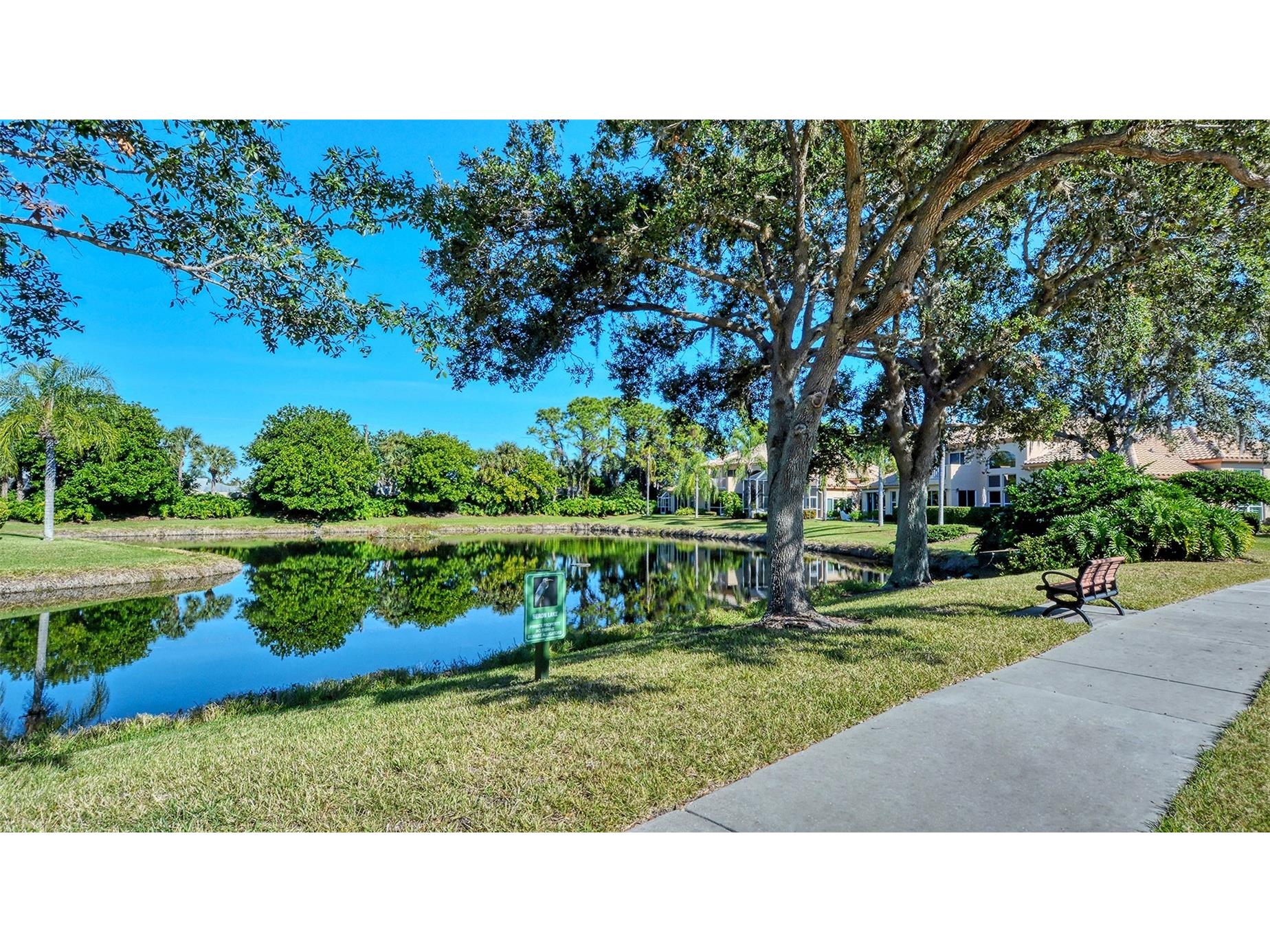 3799 Mira Lago Drive Sarasota FL 34238 A4687600 image54