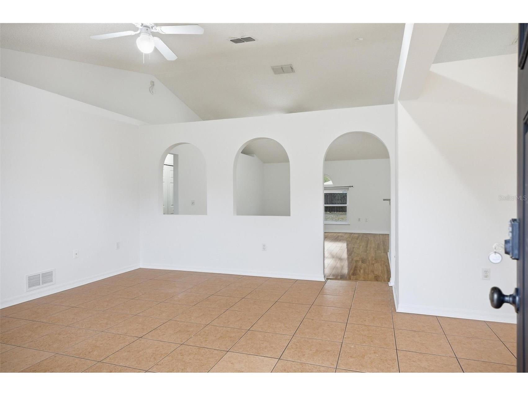 38 Bud Field Drive Palm Coast FL 32137 FC318901 image3
