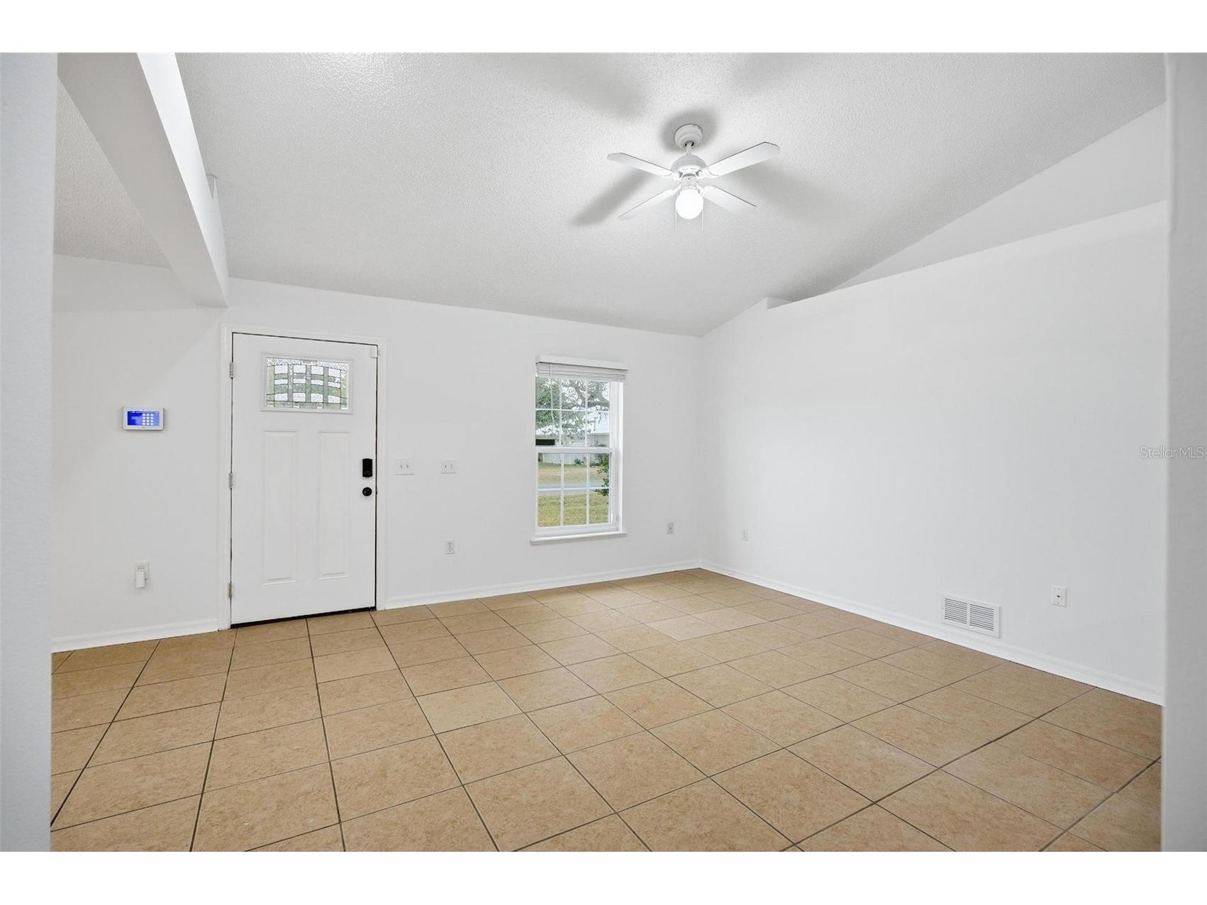 38 Bud Field Drive Palm Coast FL 32137 FC318901 image4