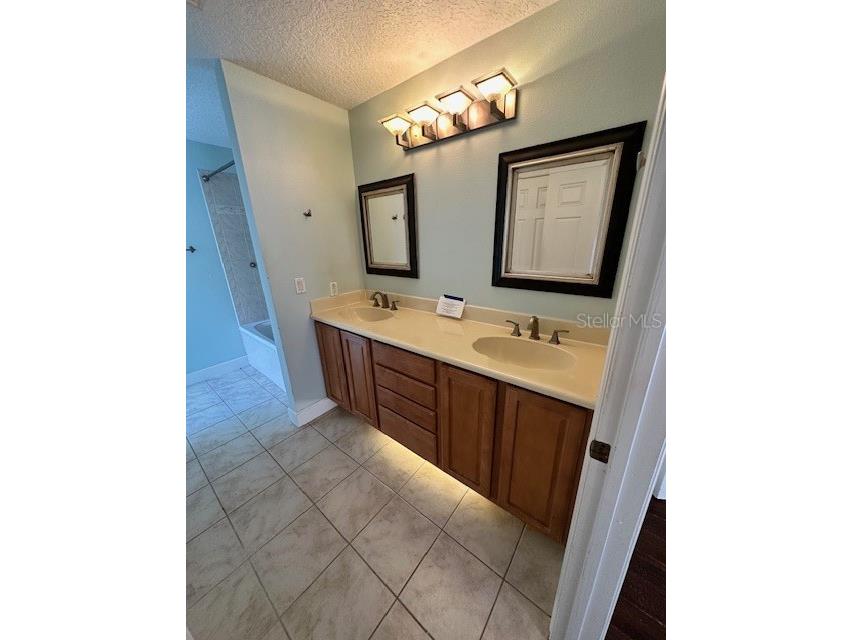 38 Canterbury Woods Ormond Beach FL 32174 V4945663 image12