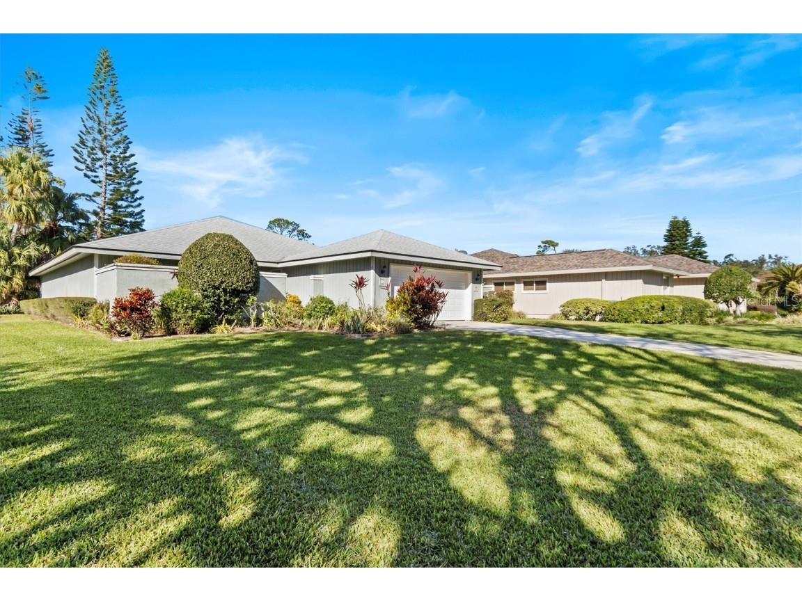 38 Grenewood Lane Haines City FL 33844 P4933218 image5