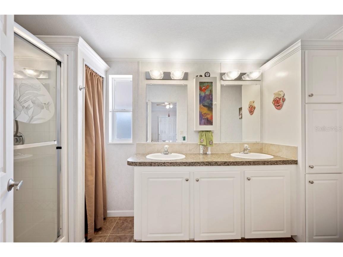 38 Queen Of Waters Street Lake Wales FL 33898 - SADDLEBAG LAKE L4951660 image16