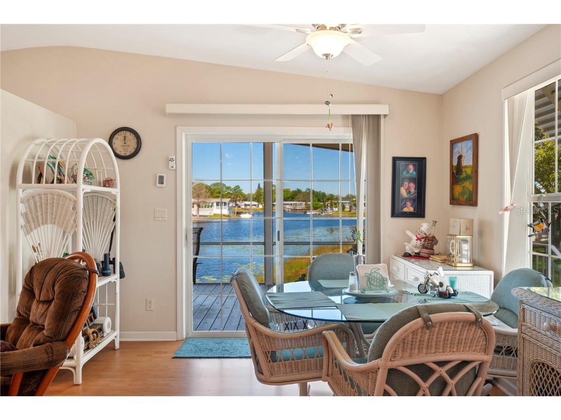 38 Queen Of Waters Street Lake Wales FL 33898 - SADDLEBAG LAKE L4951660 image4